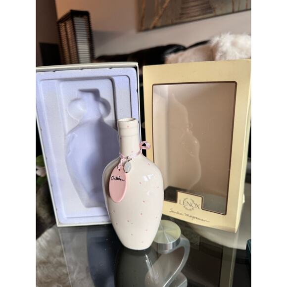 Lenox Budding Birthstone Vase October Pink - Picture 5 of 5